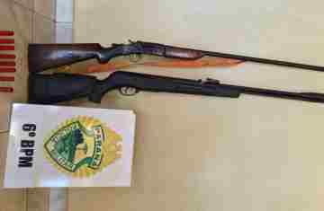 Três Barras – Homem é preso por posse ilegal de arma de fogo e mandado de prisão em aberto